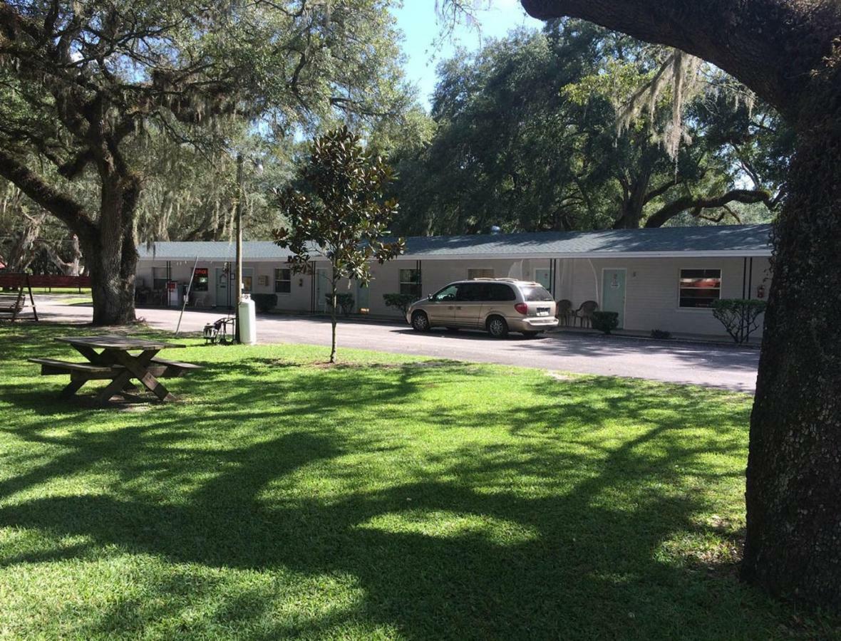 Cindy’s Motel & RV Park Mayo Exterior foto